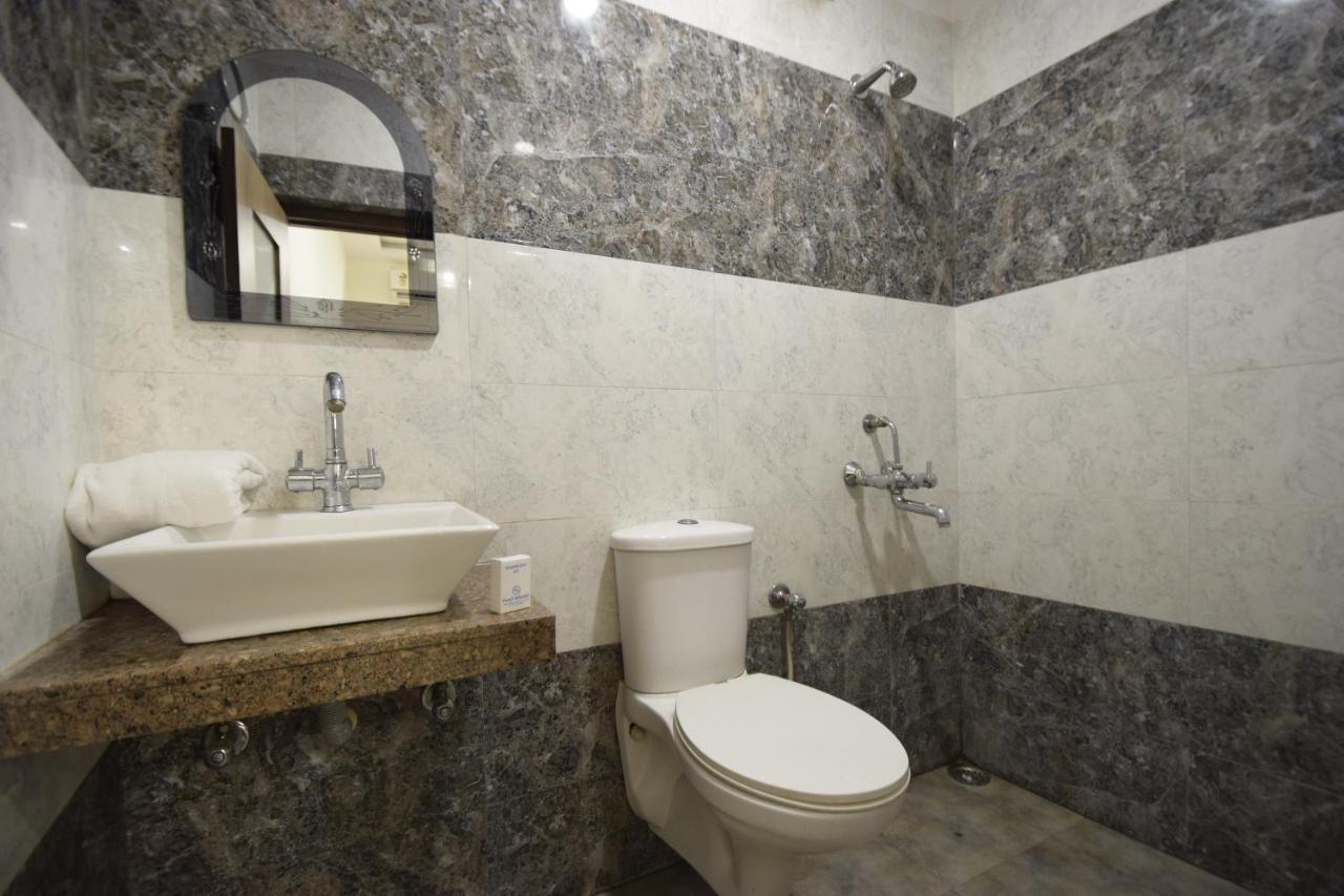 Hotel Atlantic Alwar Luaran gambar